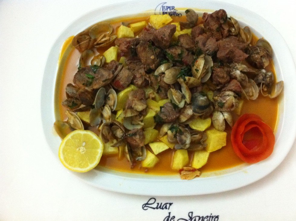 Carne de Porco com Ameijoas